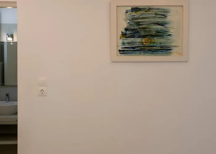 Krotiribay Adults Apartahotel