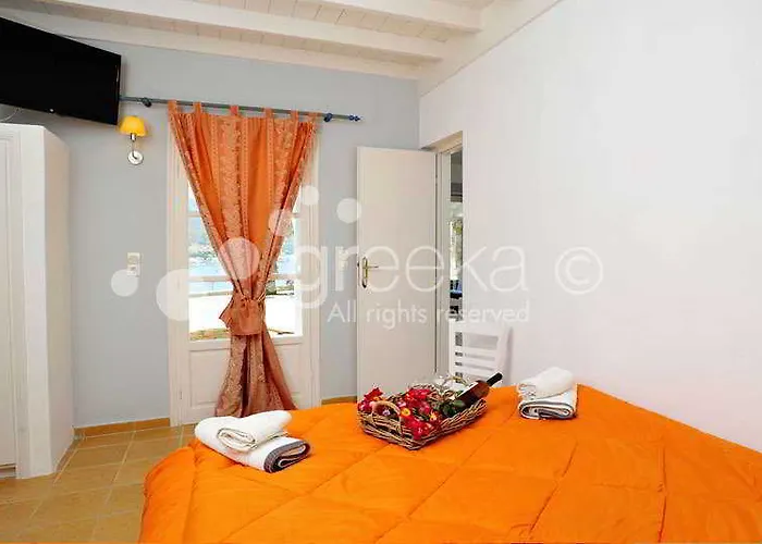 Krotiribay Adults Apartahotel