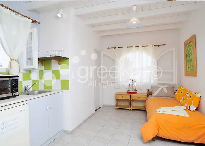 Krotiribay Adults Apartahotel 4*