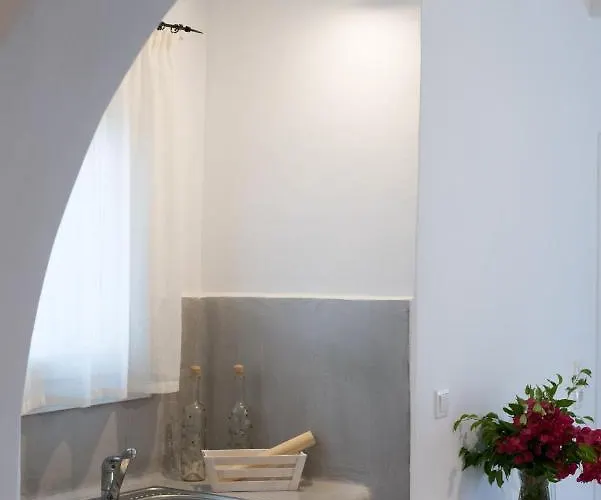 Krotiribay Adults Apartahotel 4*