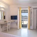 Lejlighedshotel Krotiribay Adults Páros