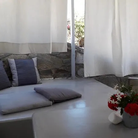 Lejlighedshotel Krotiribay Adults Páros