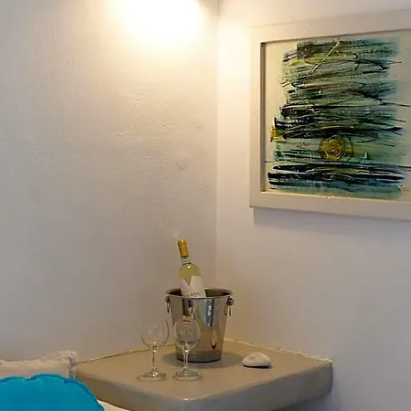 Krotiribay Adults Lejlighedshotel