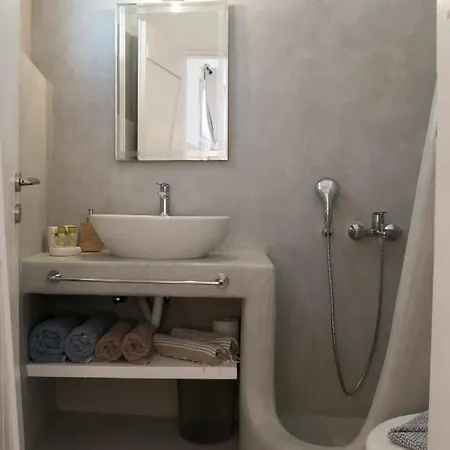 Krotiribay Adults Aparthotel