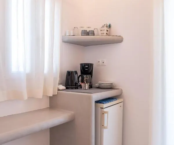 Krotiribay Adults Aparthotel 4*