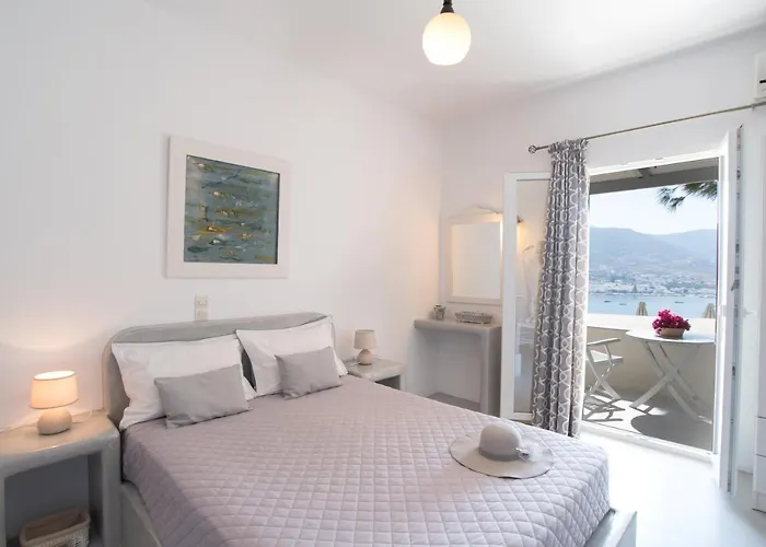 Krotiribay Adults Parikia (Paros)